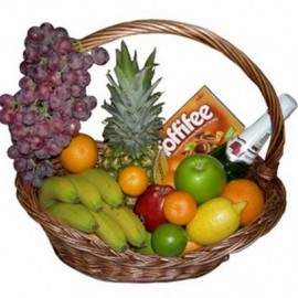 Корзина фруктов и сладостей (6 кг)